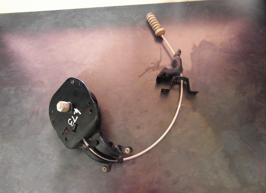 Assorted Land Rover Spare Wheel Winches for sale | AUTO EZI