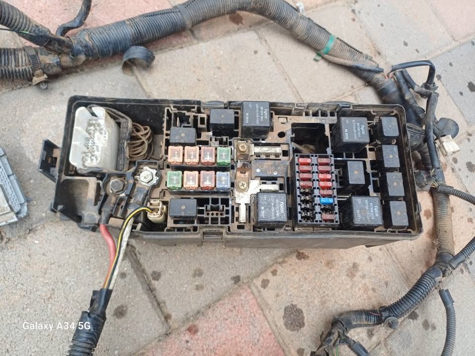 Isuzu go big fuse box - Private Seller Isuzu go big fuse box - Private Seller