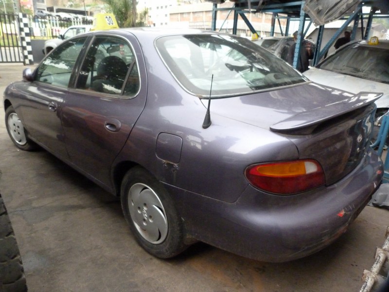 Hyundai Elantra 1.6 GLS Manual - 1996 SPARES - Private Seller Hyundai Elantra 1.6 GLS Manual - 1996 SPARES - Private Seller