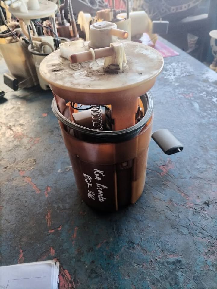Kia picanto fuel pump Call or WhatsApp me - Private Seller