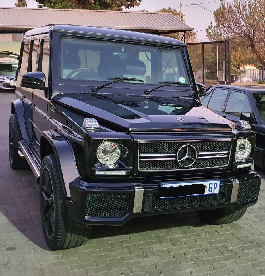 2001 MERCEDES BENZ G500 Armoured
