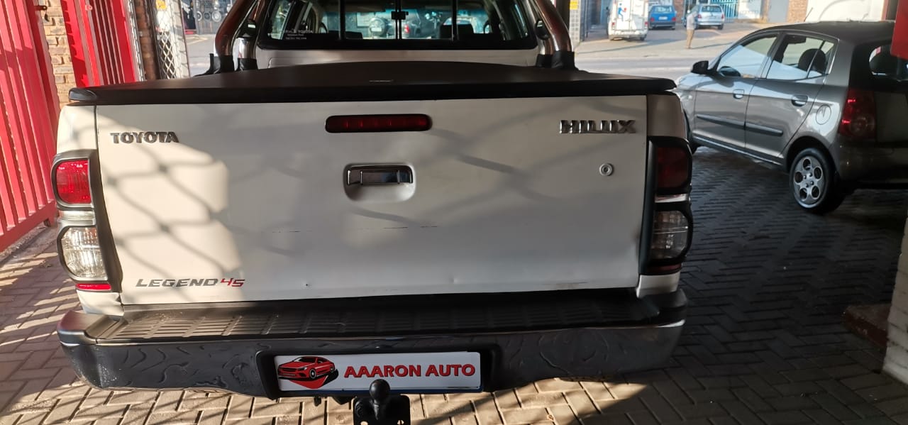 2013 TOYOTA HILUX LEGEND 45 3.0 LITERS D4D