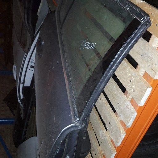 2010 Jaguar XF R 5.0 Left / Right Door Set For Sale 2010 Jaguar XF R 5.0 Left / Right Door Set For Sale