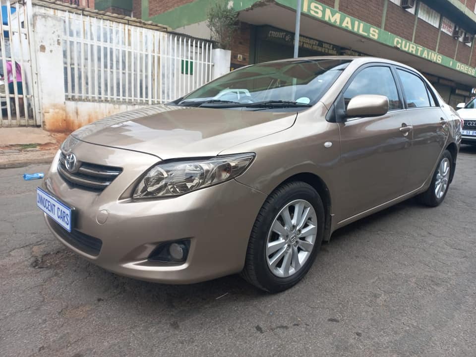 2008 TOYOTA COROLLA PROFESSIONAL 1.6 PETROL , MANUAL TRANSMISSION, GOLD COLOUR,