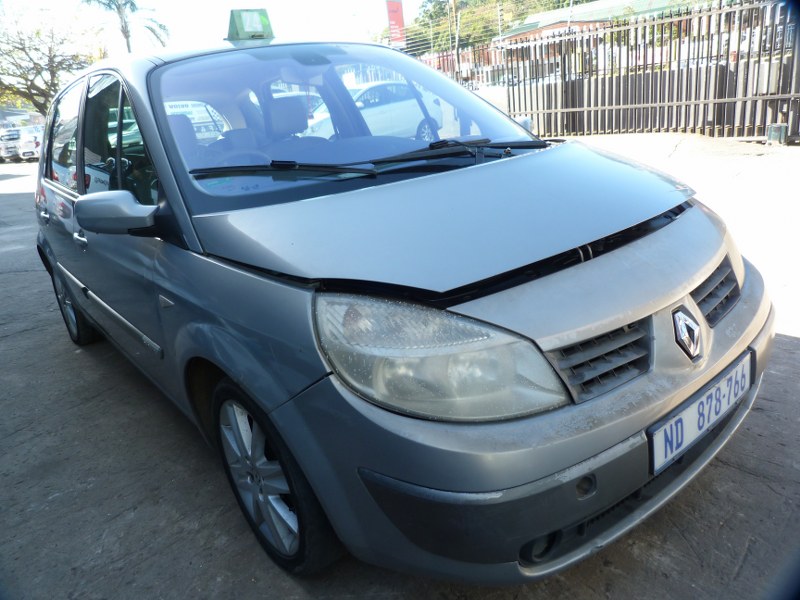 Renault Scenic II 2.0 16V Manual Silver - 2005 STRIPPING FOR SPARES - Private Seller Renault Scenic II 2.0 16V Manual Silver - 2005 STRIPPING FOR SPARES - Private Seller