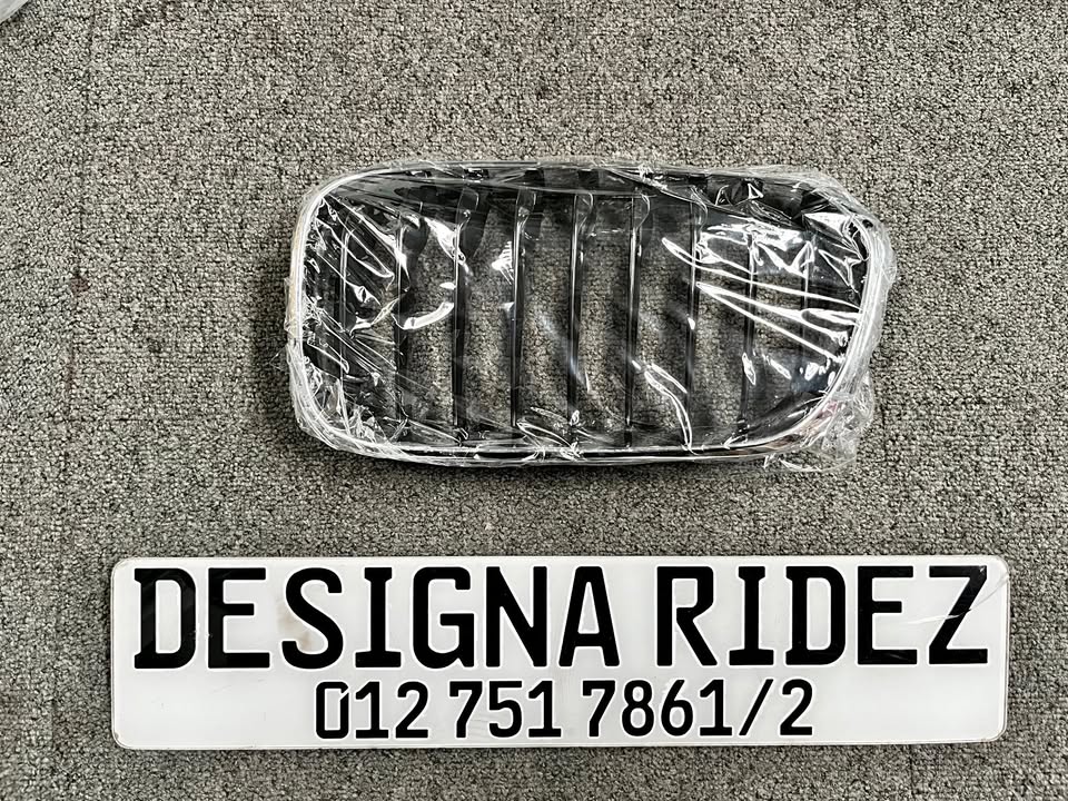 BMW F20 LCI LEFT KIDNEY GRILL (CHROME X BLACK) AVAILABLE. - Private Seller BMW F20 LCI LEFT KIDNEY GRILL (CHROME X BLACK) AVAILABLE. - Private Seller