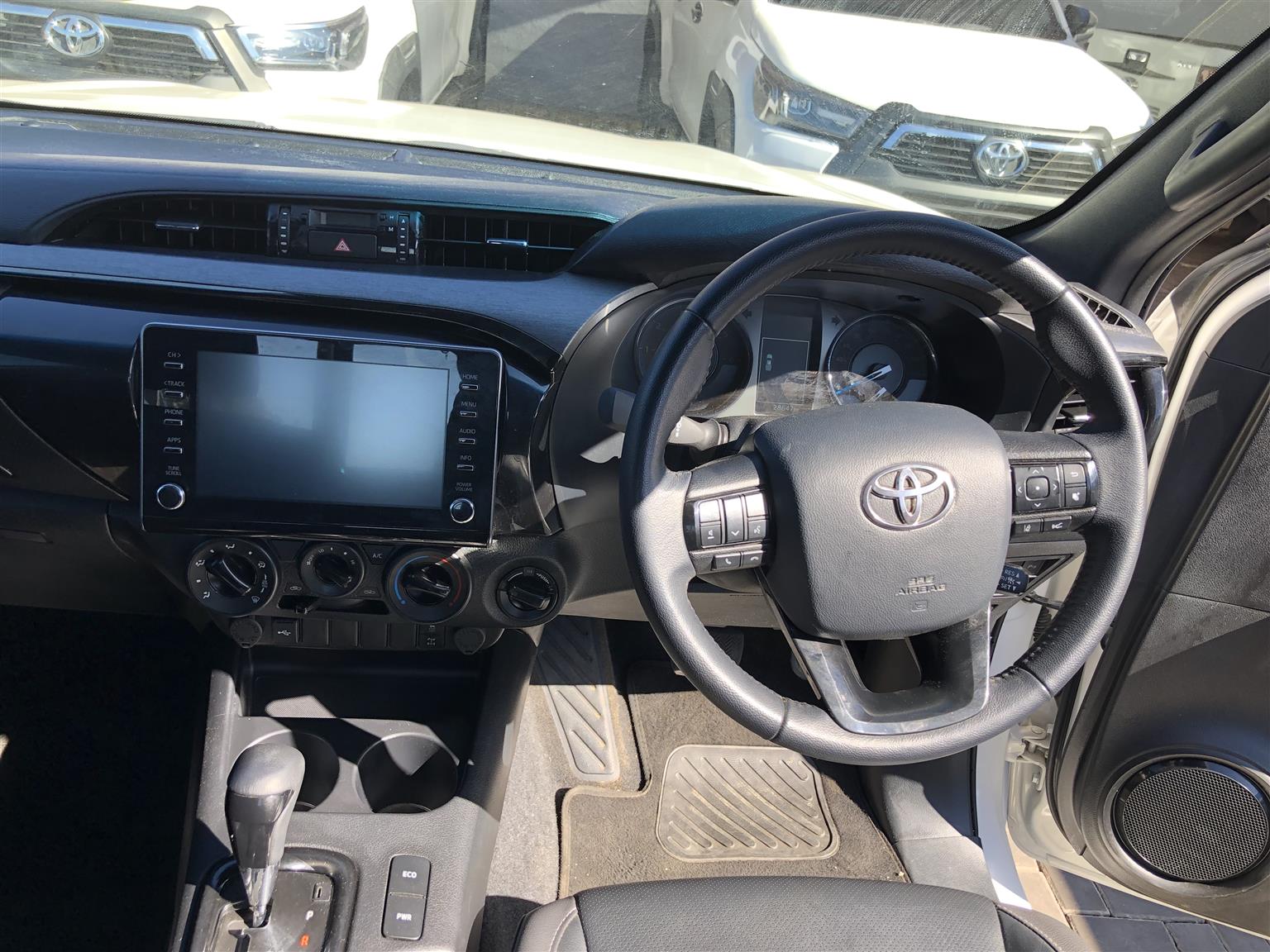 2024 Toyota Hilux 2.8GD-6 Extra Cab (4x4) Legend Auto For Sale