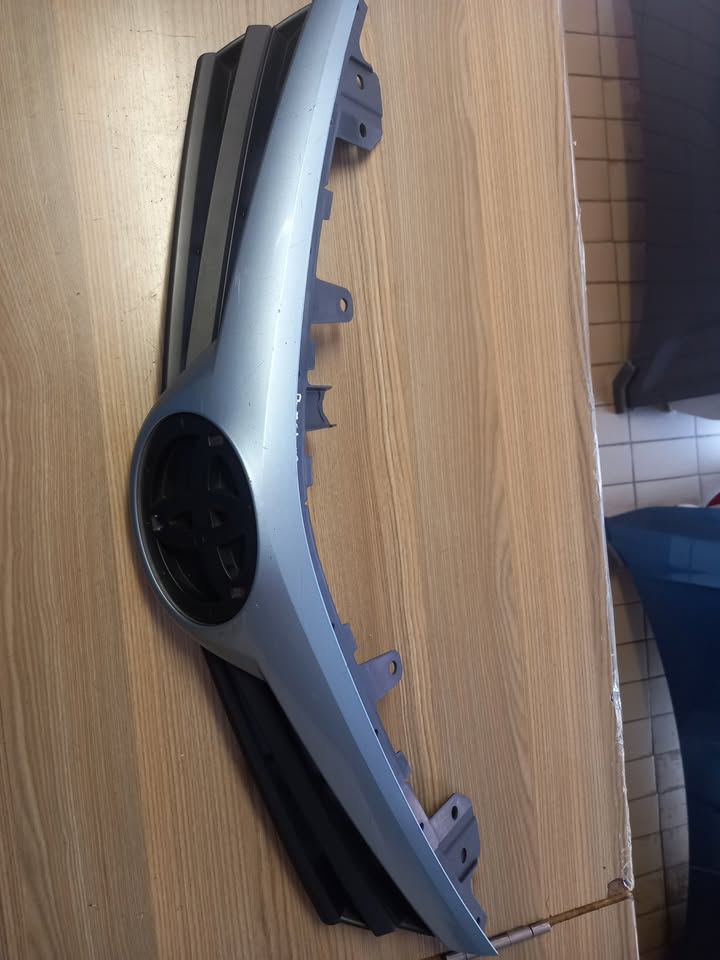 2018 TOYOTA PRESTIGE FRONT GRILL,IN A GOOD CONDITION FOR SALE - Private Seller 2018 TOYOTA PRESTIGE FRONT GRILL,IN A GOOD CONDITION FOR SALE - Private Seller