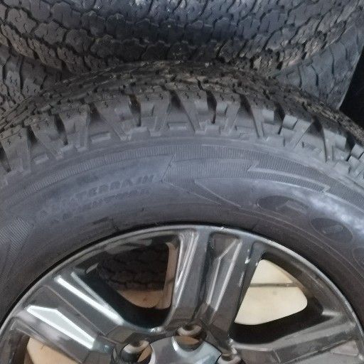 Fairly used toyota wheels