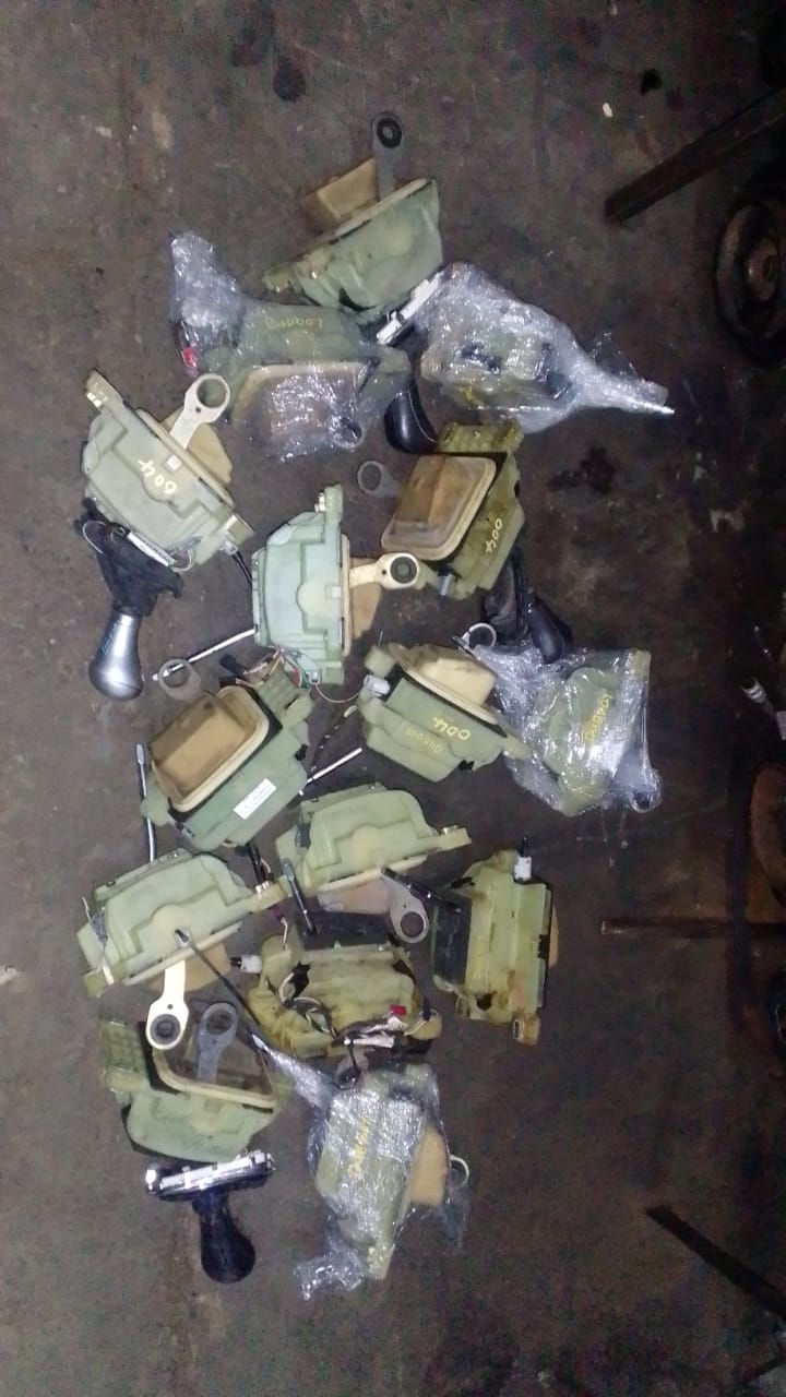 Used Mercedes W203 Automatic Gear Levers for sale - Private Seller