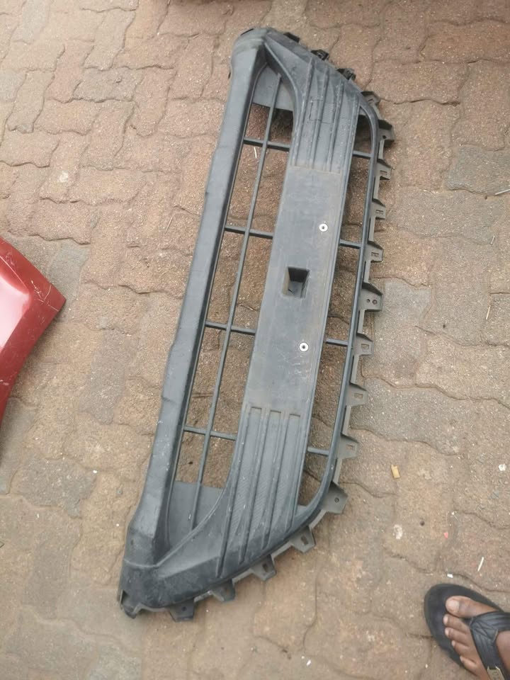 Mahindra grill - Private Seller Mahindra grill - Private Seller