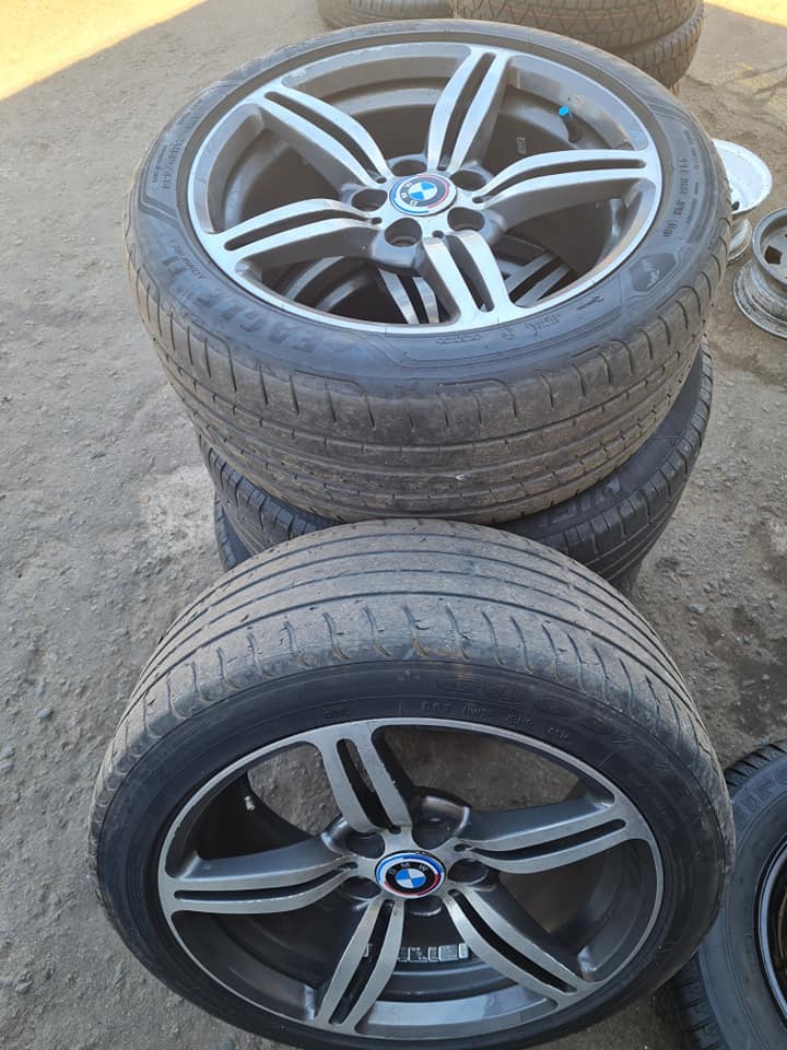 Bmw mags size 17 tyres used - Private Seller