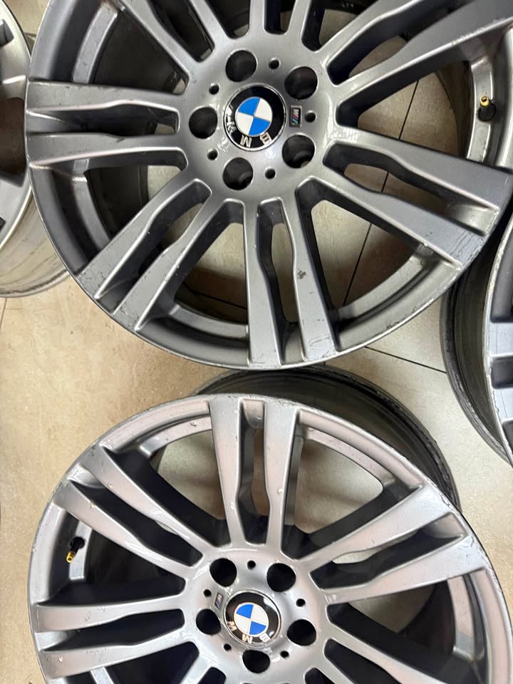 20inch BMW X5 and x6 rim set - Private Seller 20inch BMW X5 and x6 rim set - Private Seller