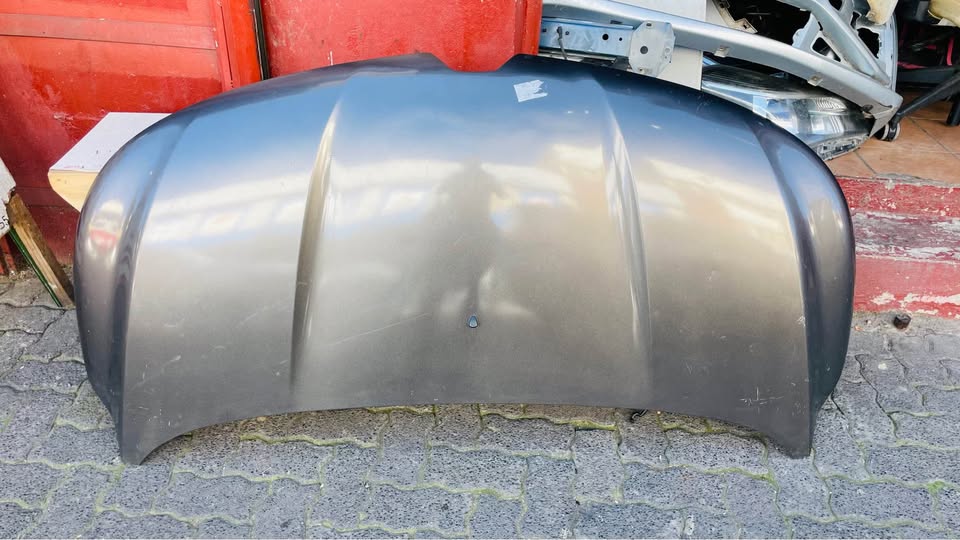 Renault Triber bonnet - Private Seller Renault Triber bonnet - Private Seller
