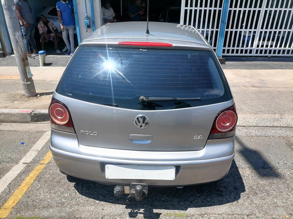 2010 Volkswagen polo Bujwa 2.0 Hatchback