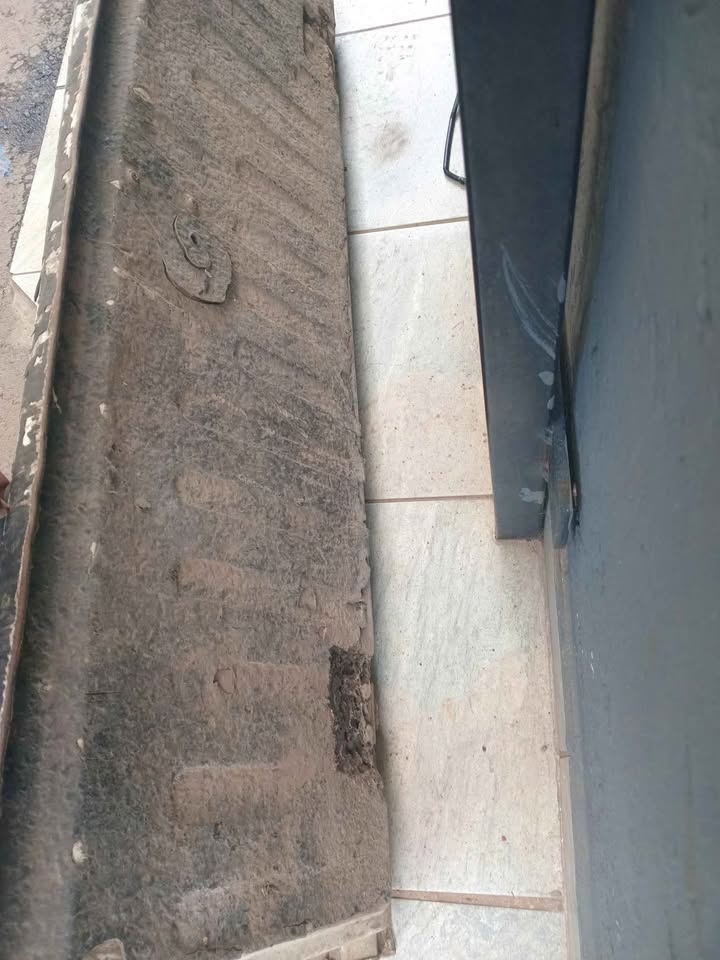 Tata talcoline tailgate for sale WhatsApp or cell - Private Seller