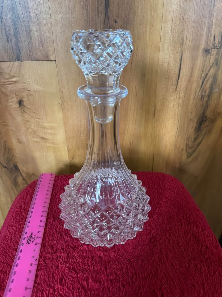 Vintage Crystall glass decanter