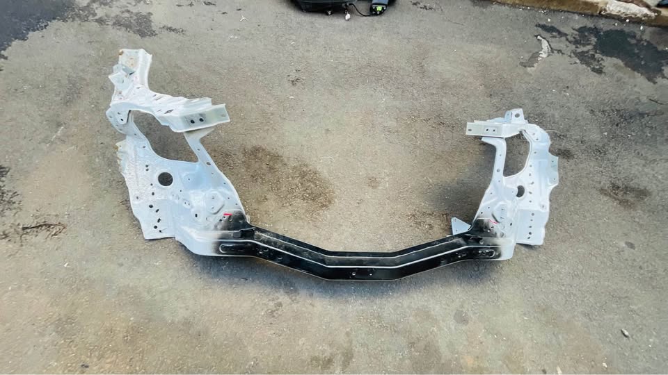Isuzu D-Max Cradle - Private Seller Isuzu D-Max Cradle - Private Seller