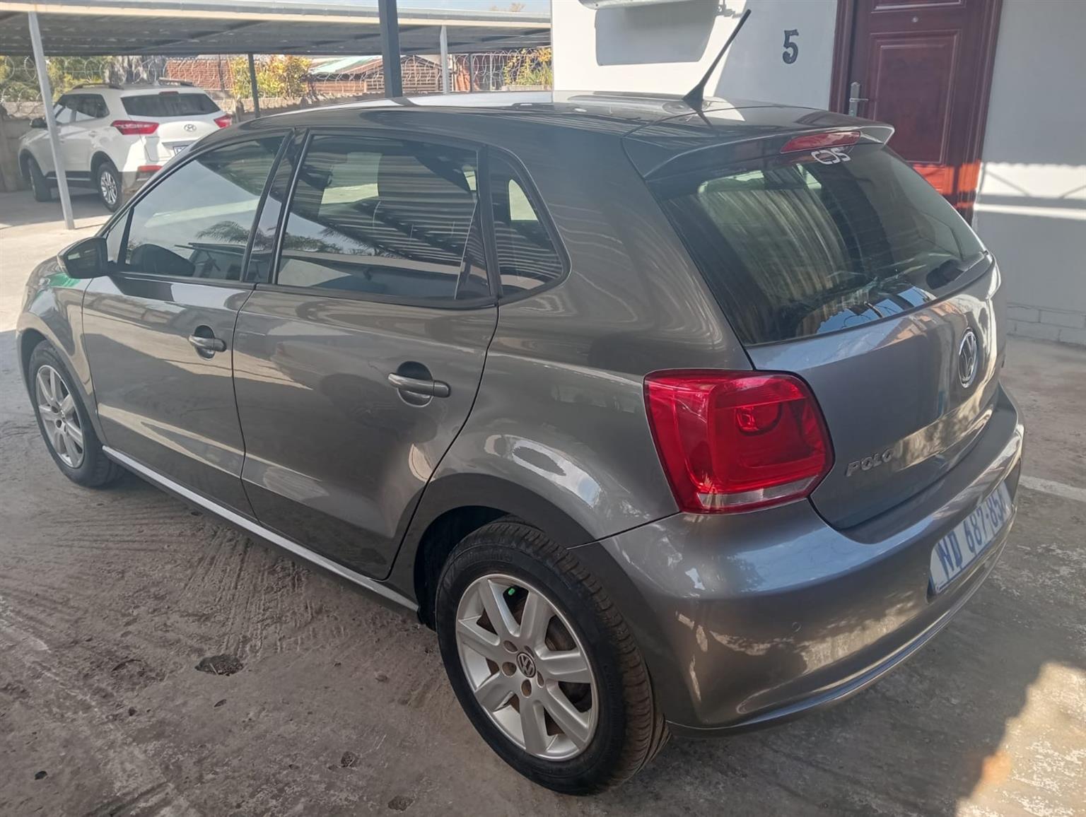 Polo 6