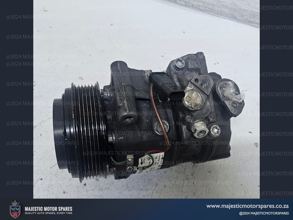 Mercedes C180 W205 M274 AC Compressor for Sale - Private Seller