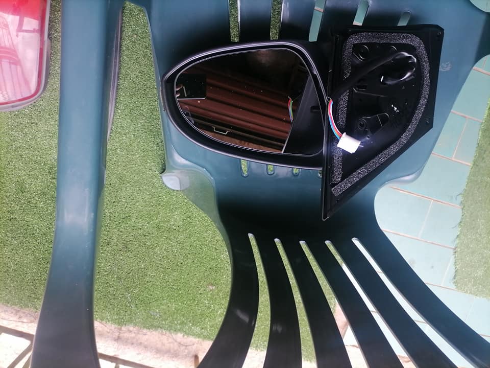 Toyota prestige mirrors - Private Seller Toyota prestige mirrors - Private Seller