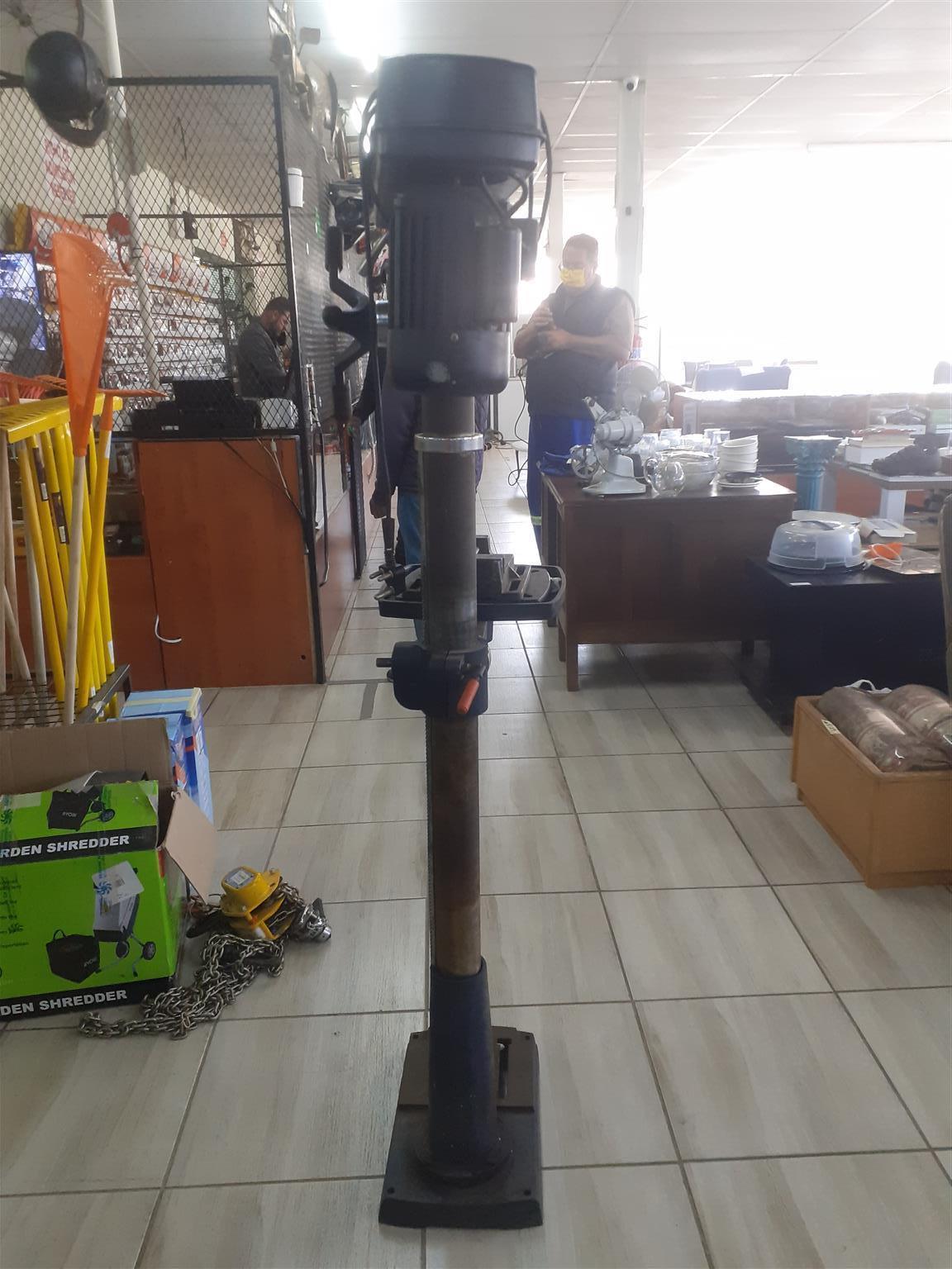 Pedestal drill (S111986A)