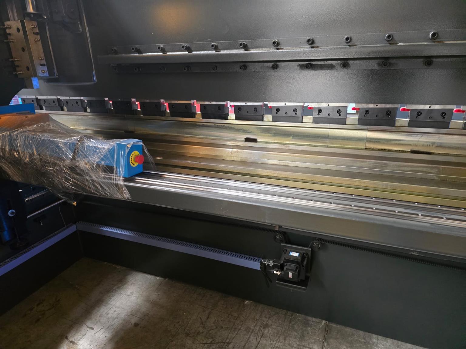 NC and CNC Press Brake Machines For Sale | Junk Mail Marketplace