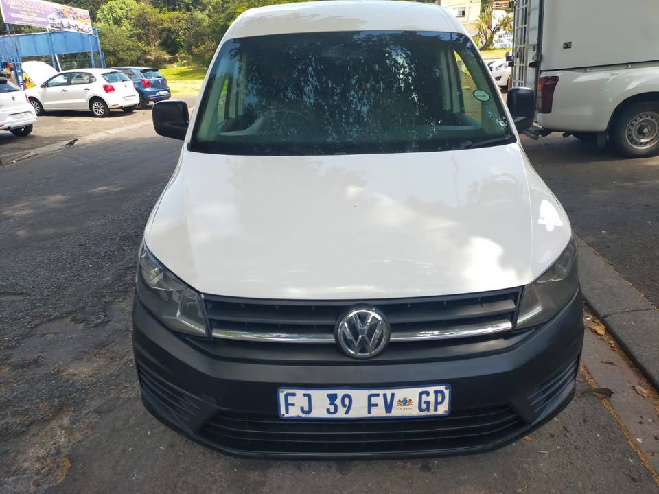 2016 VW Caddy Panel VAN 1.6 ENGINE PETROL, Manual Transmission, White Color, Mileage 85000kms