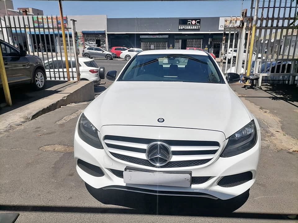 2017 Mercedes Benz C200 AMG Automatic and leather seat