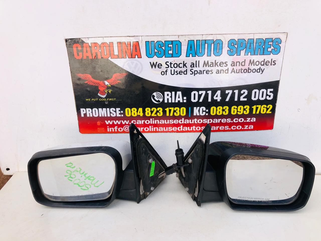 Mahindra Scorpio and Mhwak left and right side manual mirror (2012-2017) - Private Seller Mahindra Scorpio and Mhwak left and right side manual mirror (2012-2017) - Private Seller
