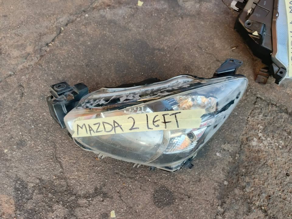 Mazda 2 left Headlight - Private Seller