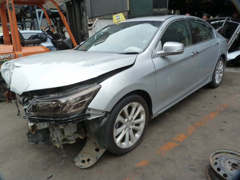 Honda Accord 2.4 Executive I-VTEC AT Silver - 2016 STRIPPING FOR SPARES - Private Seller Honda Accord 2.4 Executive I-VTEC AT Silver - 2016 STRIPPING FOR SPARES - Private Seller