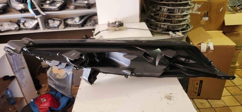 Nissan Juke headlight super clean - Private Seller Nissan Juke headlight super clean - Private Seller