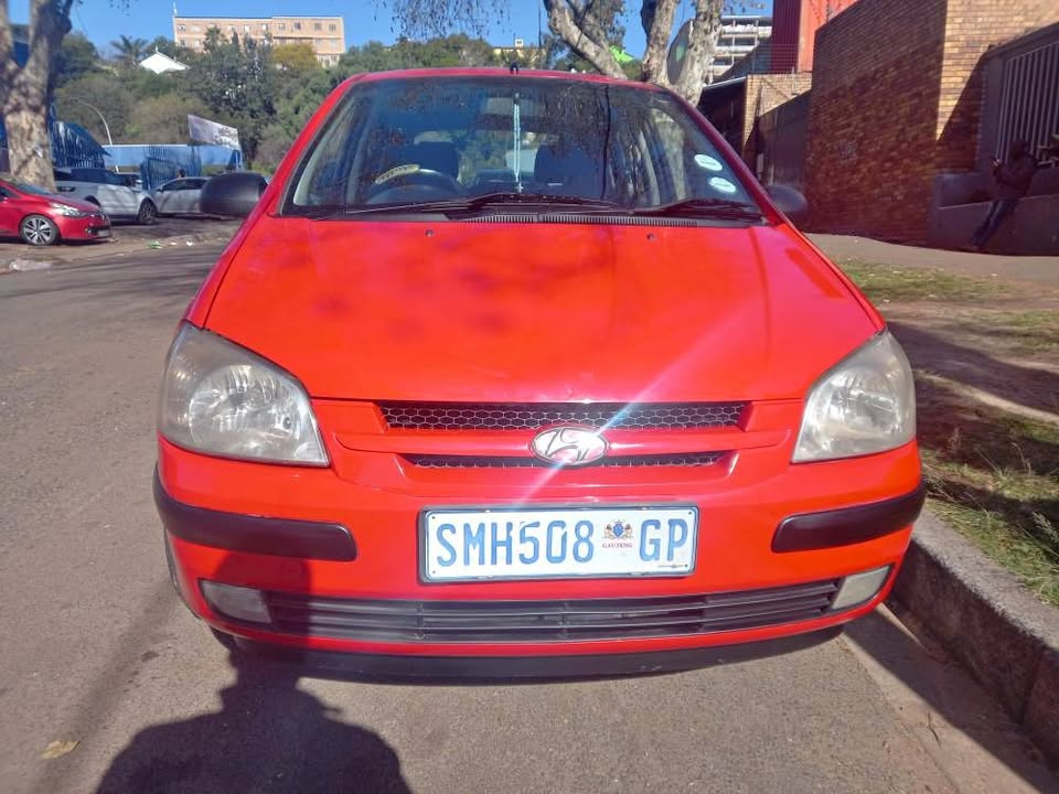 2005 Hyundai Getz 1.4 Petrol, Manual, Red, 95000kms