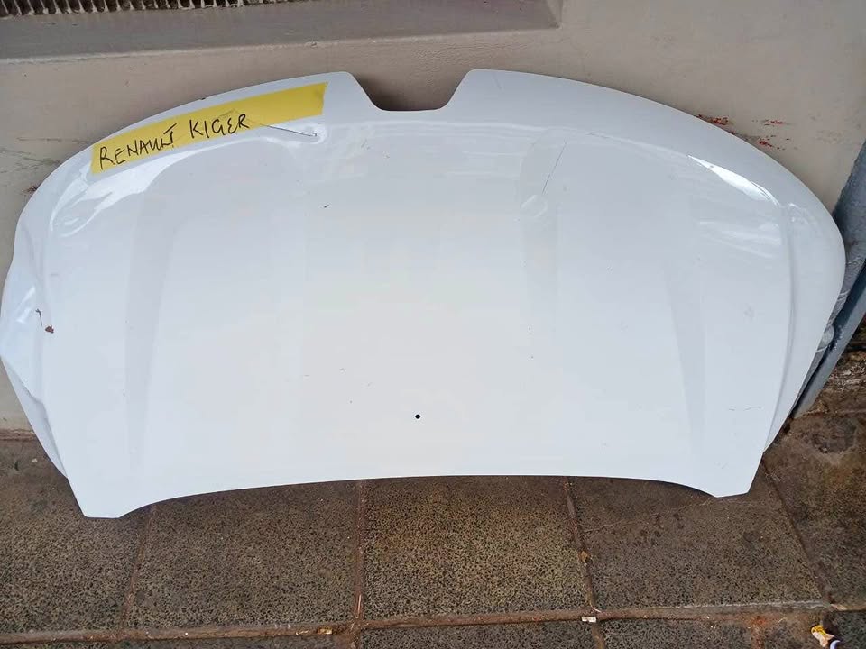 Renault Kiger bonnet - Private Seller Renault Kiger bonnet - Private Seller