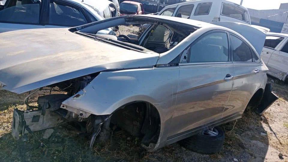 Hyundai Sonata 2.4L Stripping For Spares - Private Seller Hyundai Sonata 2.4L Stripping For Spares - Private Seller