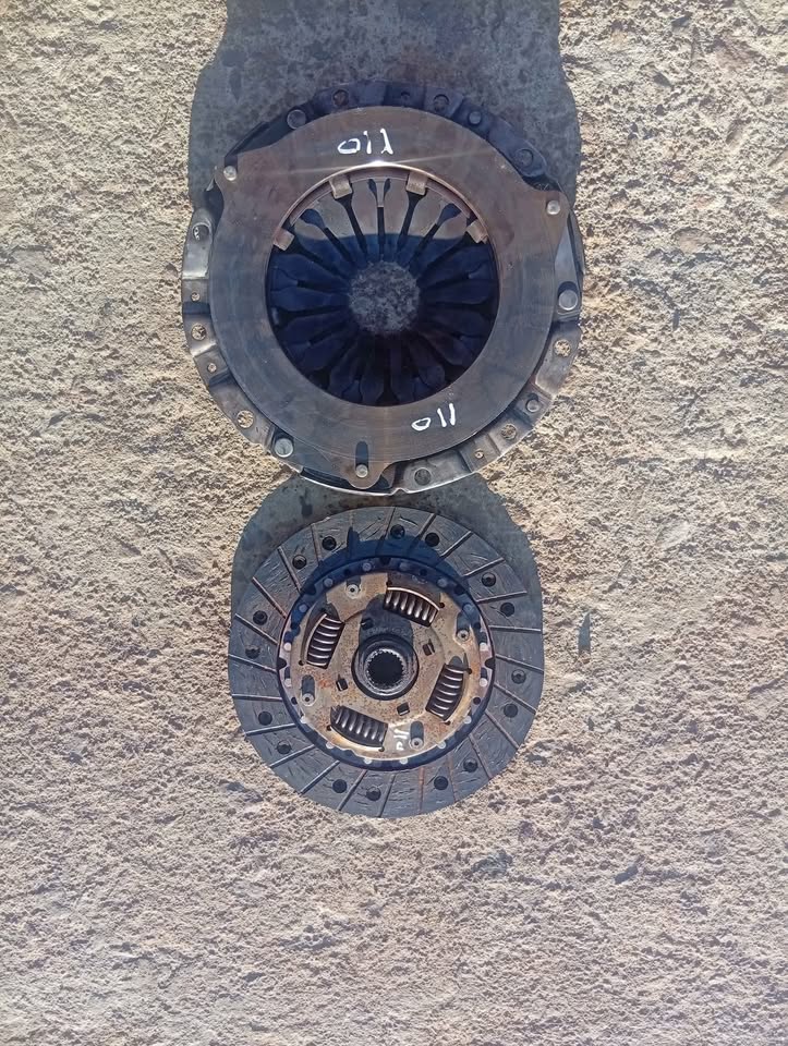 Hyundai i10 clutch and pressure plate