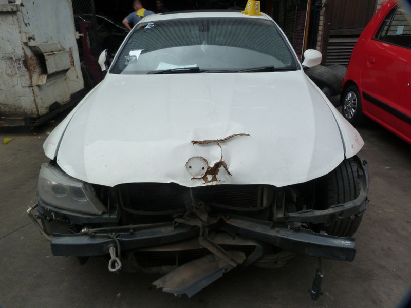 BMW 325i Sport AT E90 - 2011 STRIPPING FOR SPARES - Private Seller BMW 325i Sport AT E90 - 2011 STRIPPING FOR SPARES - Private Seller