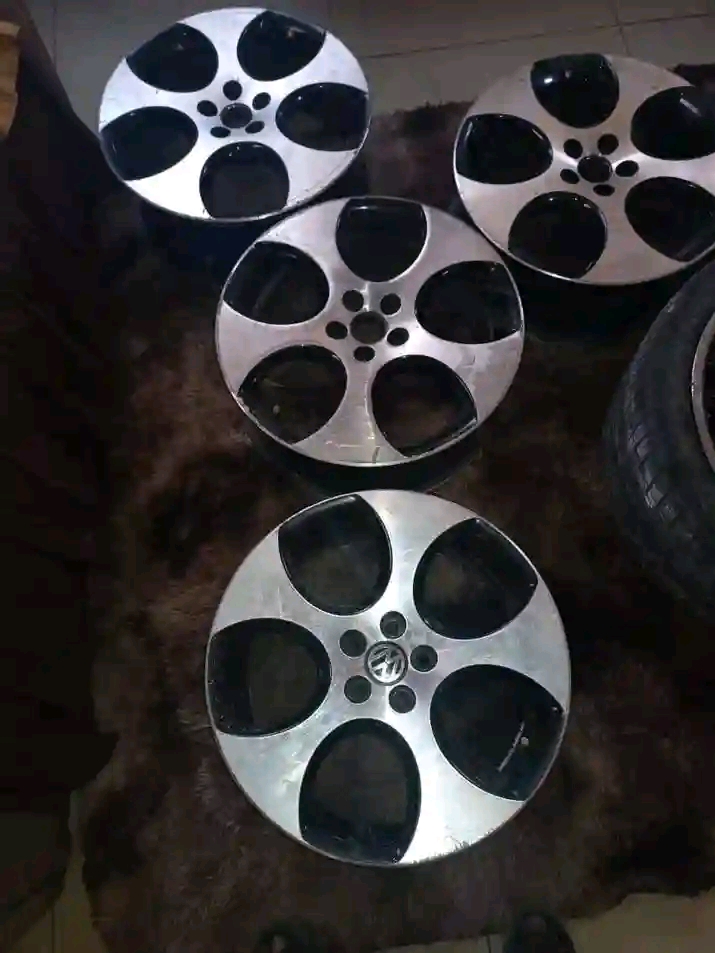 Polo mag rims | Junk Mail Marketplace