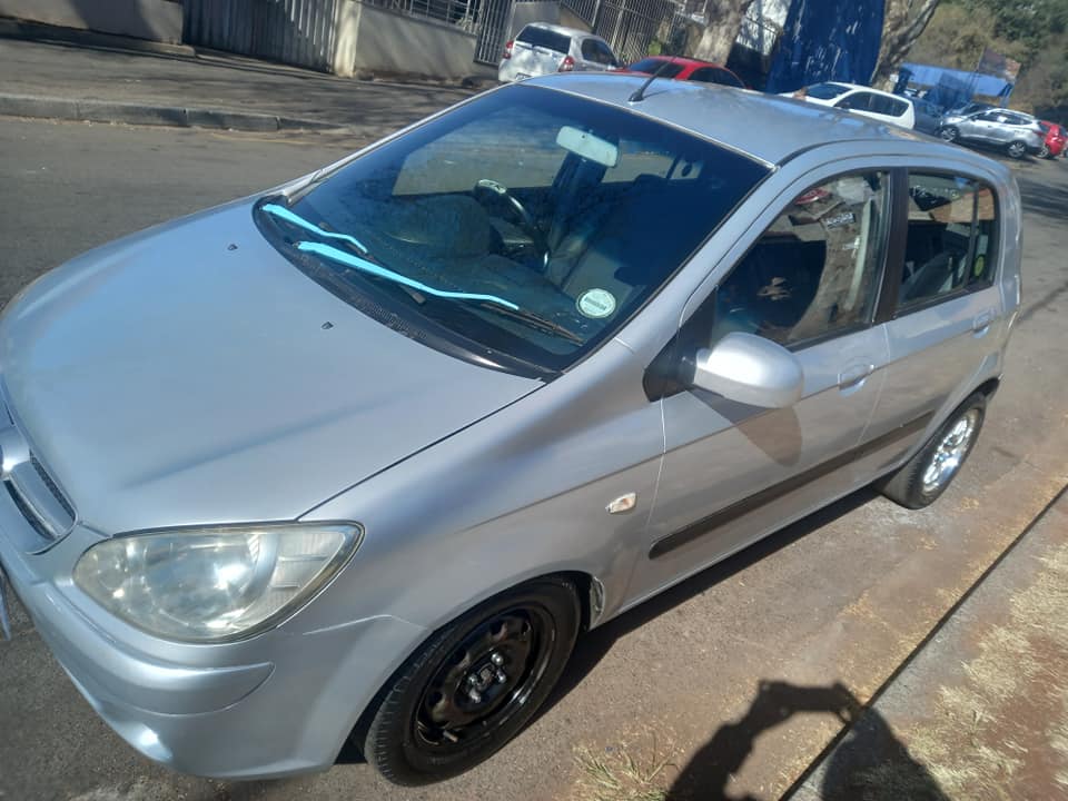 2008 HYUNDAI GETZ 1.6 ENGINE PETROL, MANUAL, SILVER COLOR, MILEAGE 178000KMS,