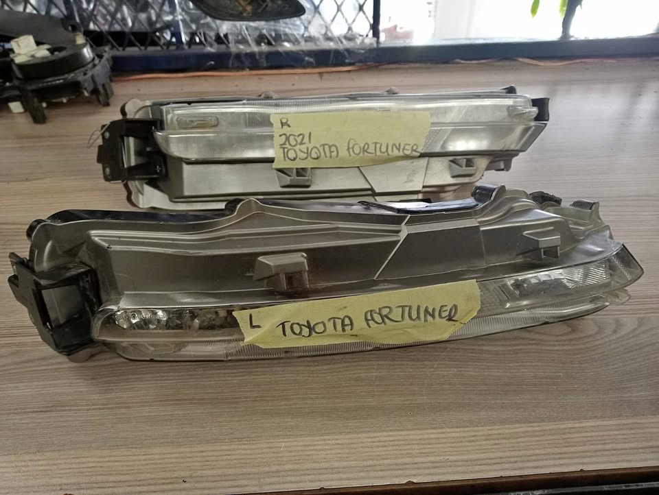 2021 TOYOTA FORTUNER RIGHT SIDE FOG LAMP - Private Seller 2021 TOYOTA FORTUNER RIGHT SIDE FOG LAMP - Private Seller