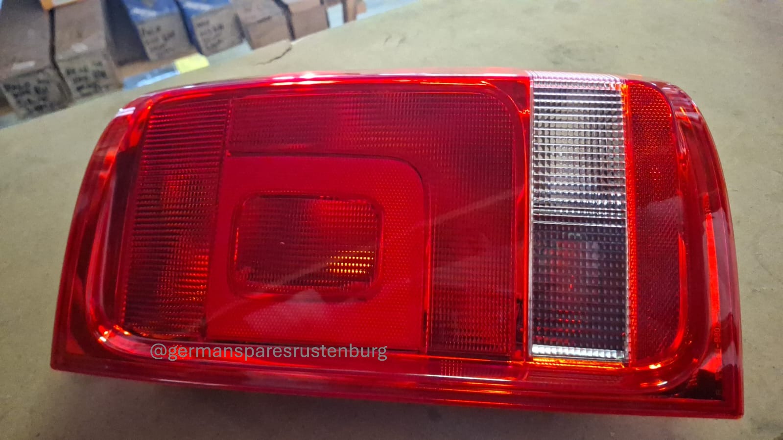 Vw Amarok tail-light - Private Seller