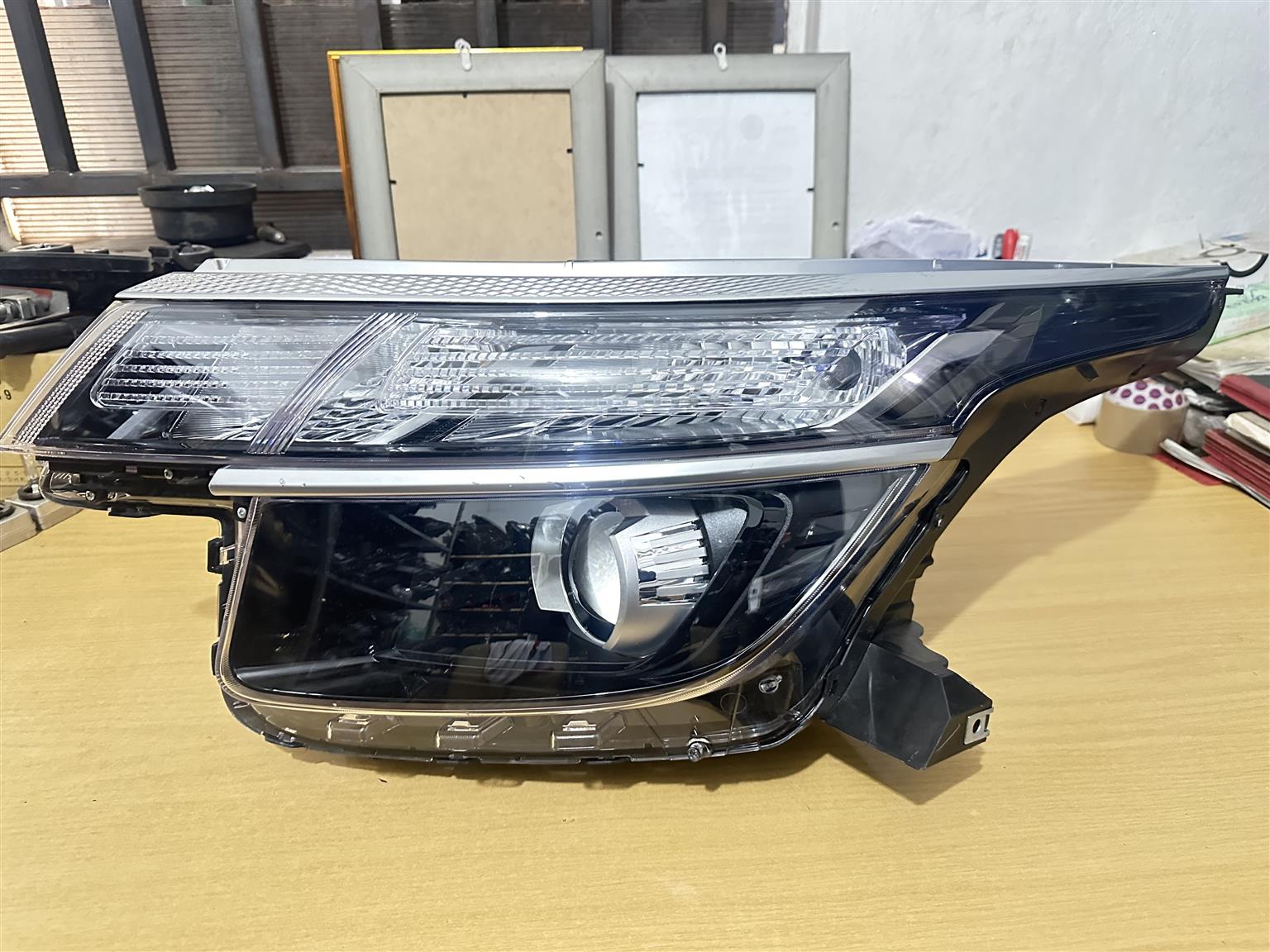 2024 Kia Seltos Headlight