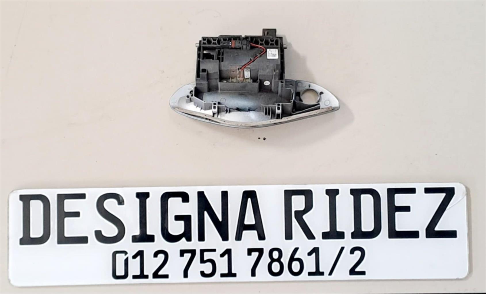 BMW E36 3-SERIES & E89 Z4 DOOR HANDLES (with light) - Private Seller BMW E36 3-SERIES & E89 Z4 DOOR HANDLES (with light) - Private Seller