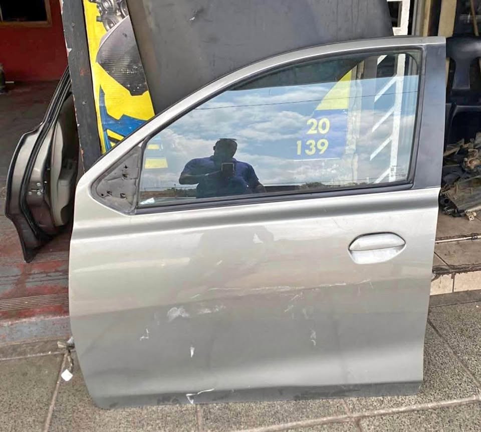 Datsun Go Doors and TailGate - Private Seller Datsun Go Doors and TailGate - Private Seller