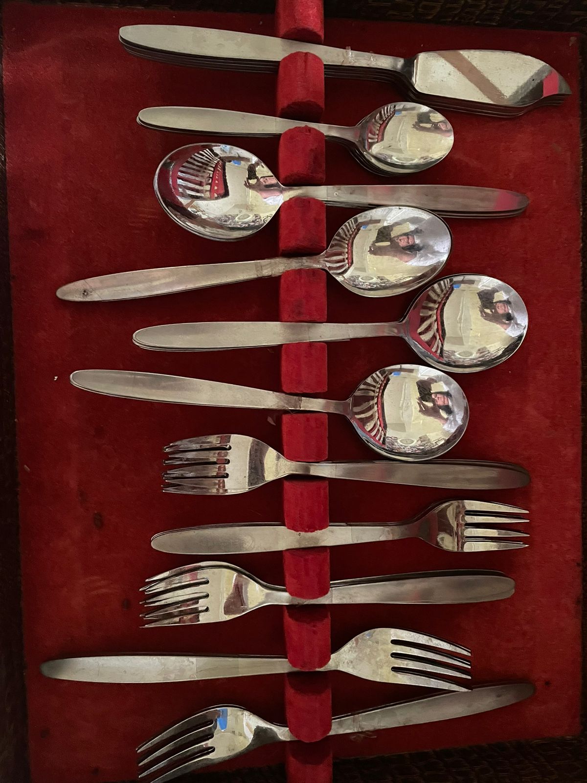 48 piece cutlery set