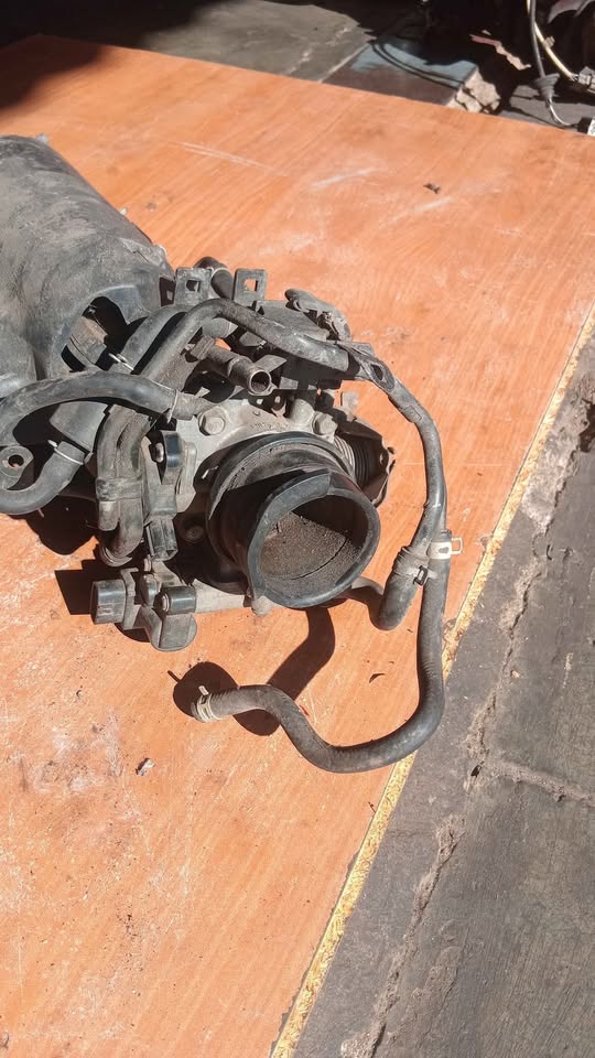 Honda jazz Throttle body 2005-07 L15A engine - Private Seller Honda jazz Throttle body 2005-07 L15A engine - Private Seller