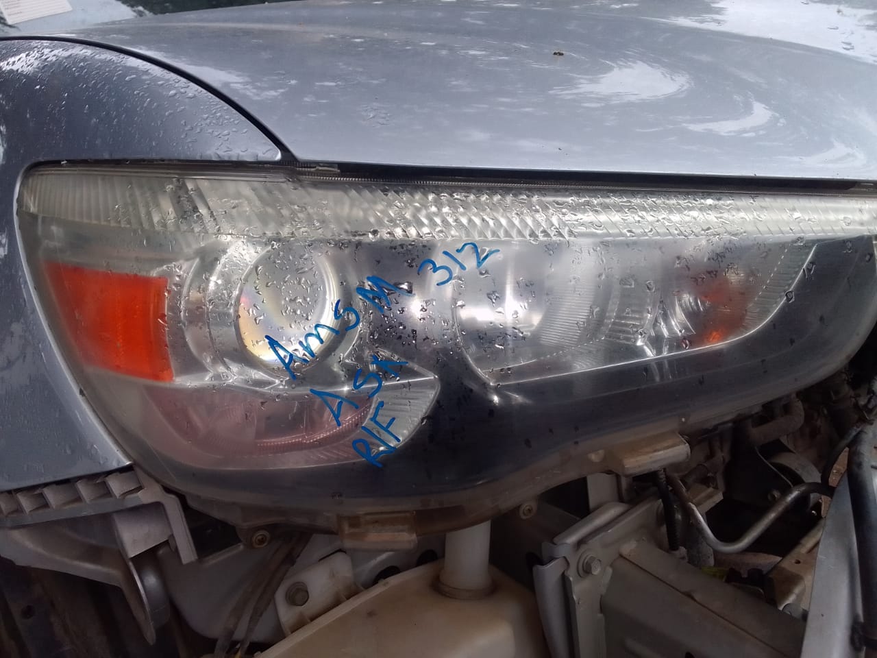 Used Mitsubishi ASX Headlights for sale - Private Seller