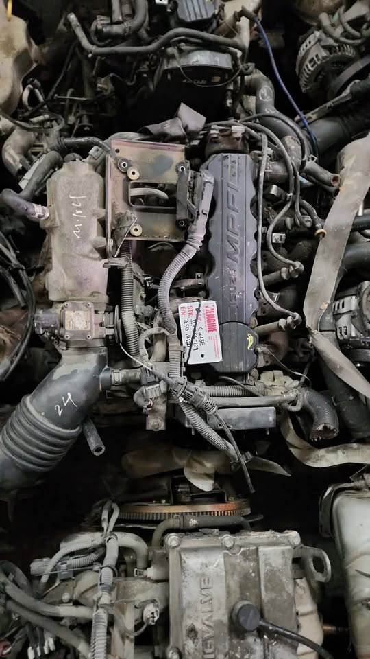 ISUZU KB24000 C24SE ENGINE FOR SALE - Private Seller ISUZU KB24000 C24SE ENGINE FOR SALE - Private Seller