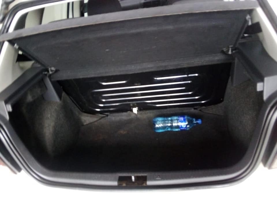2014 VW POLO VIVO 1.4 MANUAL WHITE COLOR